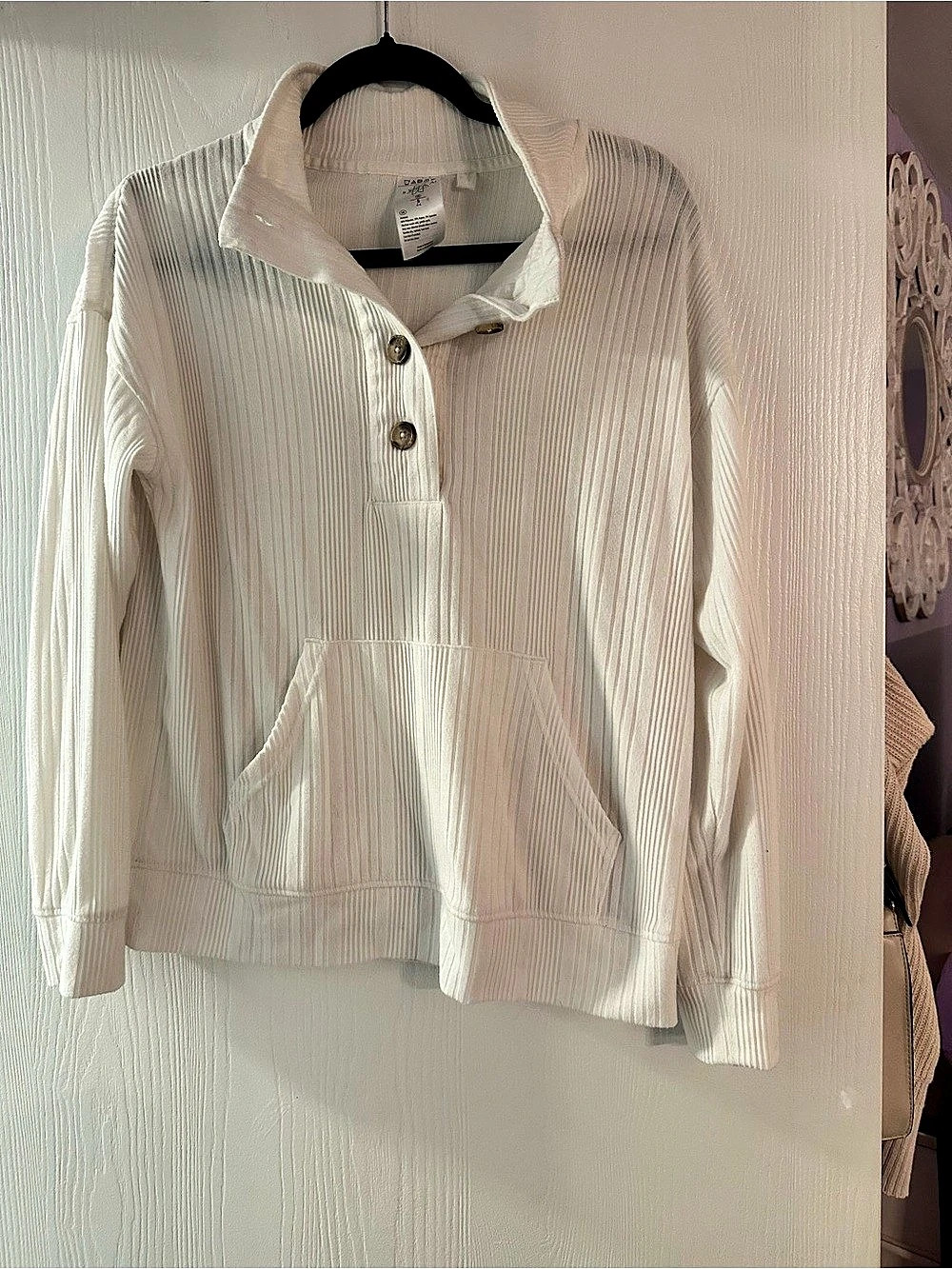 Serra Collared Pullover in White